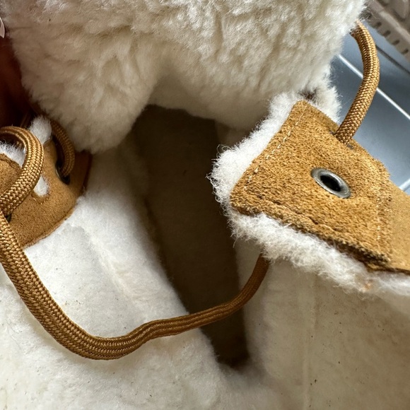 UGG Koolaburra Boots mid-calf Camel color Size 10 ready for winter in comfort - Picture 7 of 11